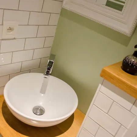 La Des Pervenches B&B 스파