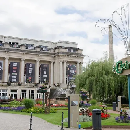 La Des Pervenches Bed & Breakfast 3*