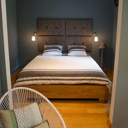 La Des Pervenches Bed & Breakfast