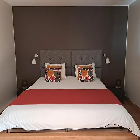 La Des Pervenches Bed & Breakfast 3*