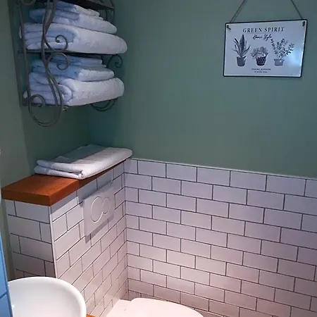 La Des Pervenches B&B 스파